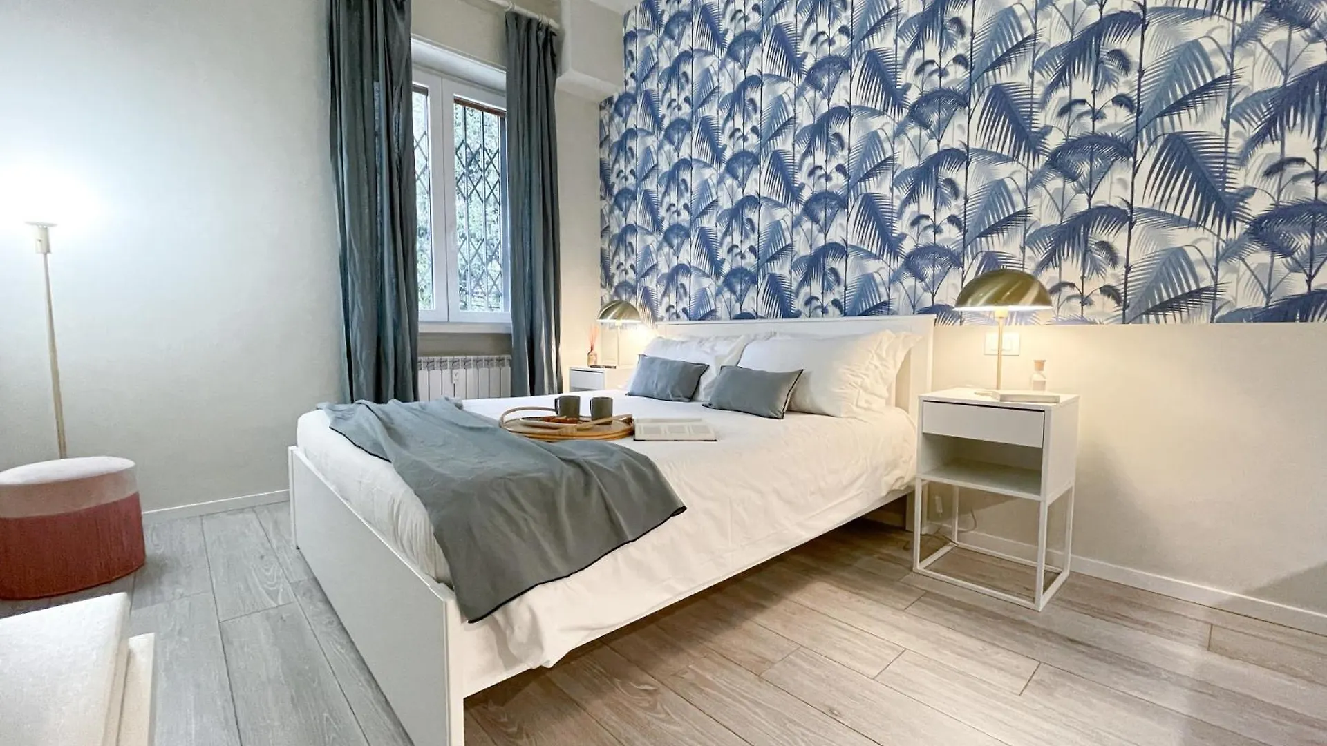 Appartement Blue Palm Jungle Studio Self Checkin Design Milan